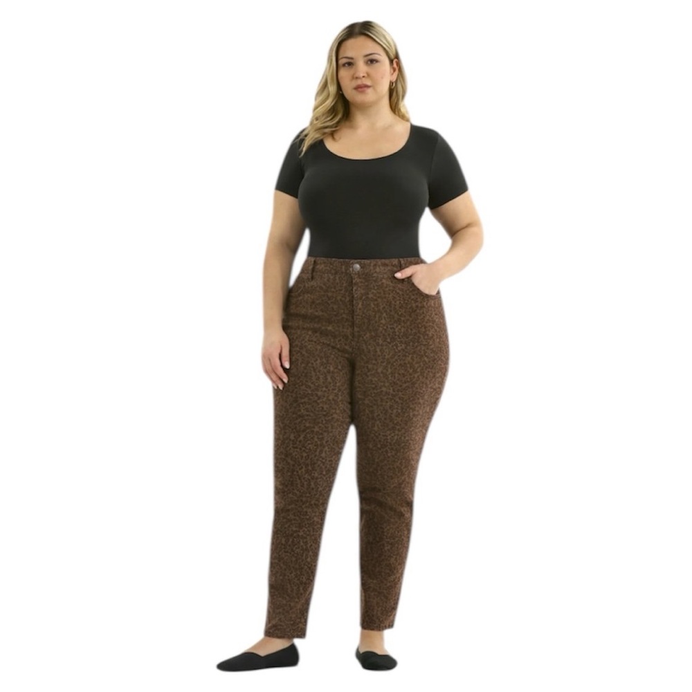 NWT! Terra & Sky Womens Plus Sz 24W Straight High Rise Brown Leopard Print Jeans